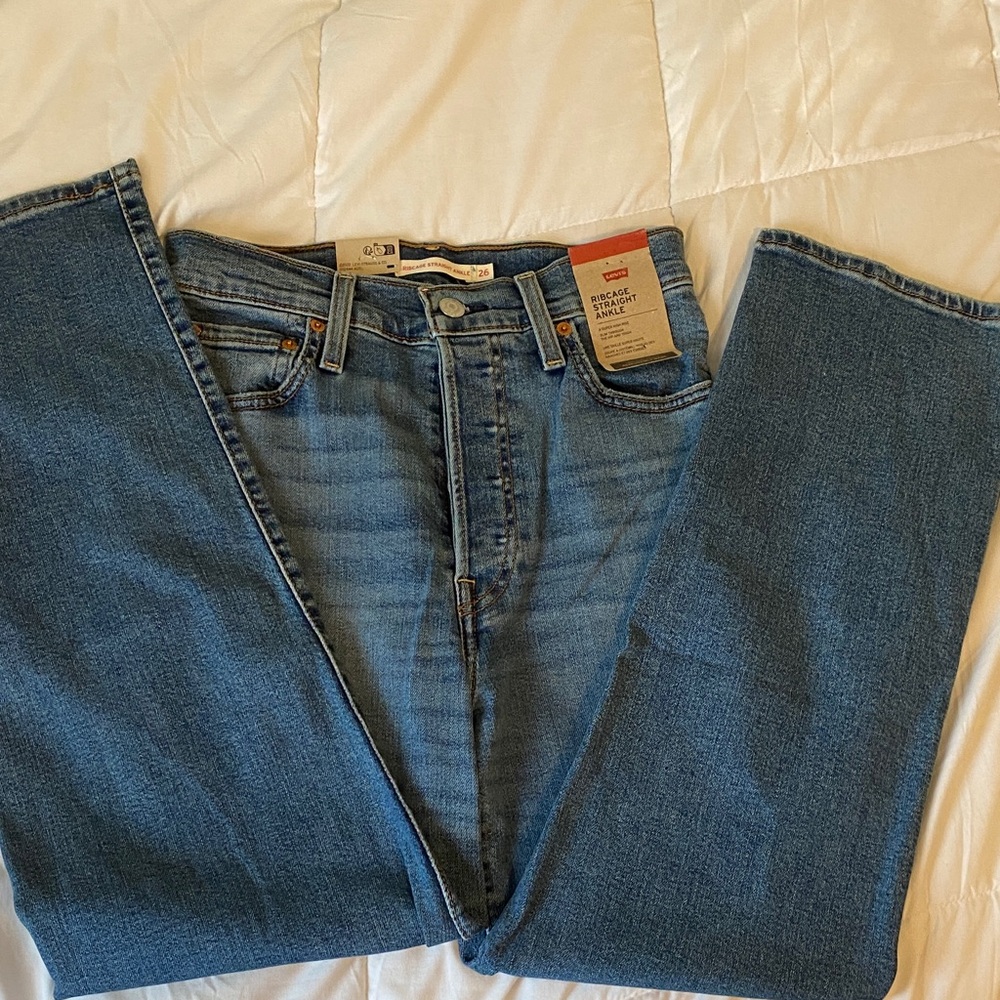 Festival Levi's Women's Classic Blue denim Ribcage Straight Jeans - Picture 3 of 6